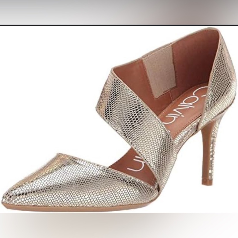 Calvin Klein Gella Pump
